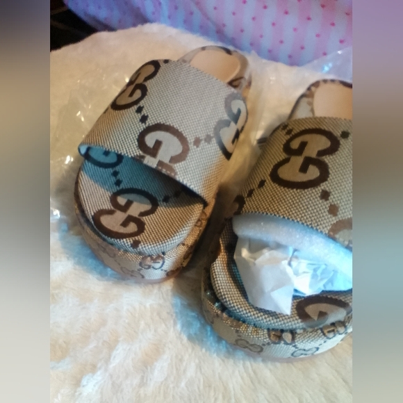GG Monogram Style Platform Slip-On Sandals – Designer Inspired – New - SIZE 8 - Picture 10 of 14